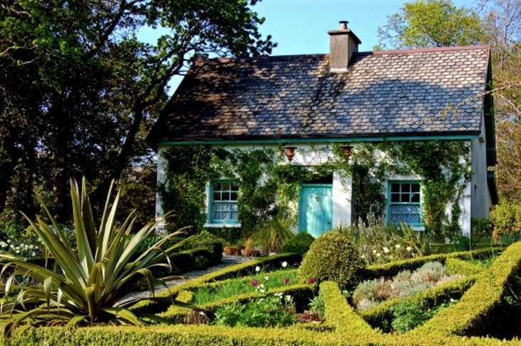 Steal This Look: A Cottage Garden in Ireland - Gardenista