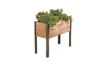 https://www.gardenista.com/ezoimgfmt/media.gardenista.com/wp-content/uploads/2014/04/elevated-wooden-planter-metal-legs-gardeners-733x481.png?ezimgfmt=rs:392x257/rscb9/ng:webp/ngcb8