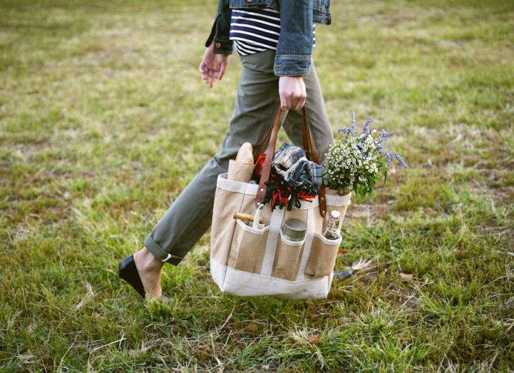 A Tote Worthy Garden Bag Gardenista