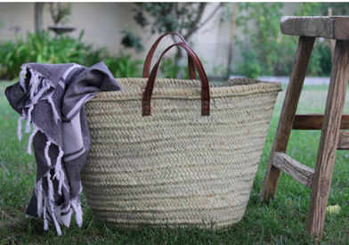 Handheld French Market Bag - Handwoven Palm Leaf Bag with Rolled Leather Handles