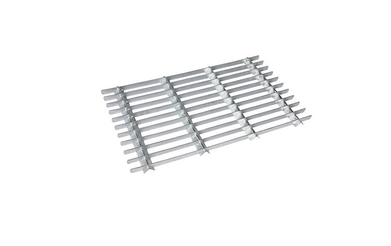 https://www.gardenista.com/ezoimgfmt/media.gardenista.com/wp-content/uploads/2017/09/non-slip-doormat-grille-galvanized-steel-garden-trading-733x460.png?ezimgfmt=rs:392x246/rscb9/ng:webp/ngcb8