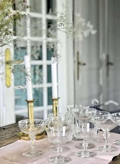 10 Easy Pieces: Champagne Flutes - Remodelista