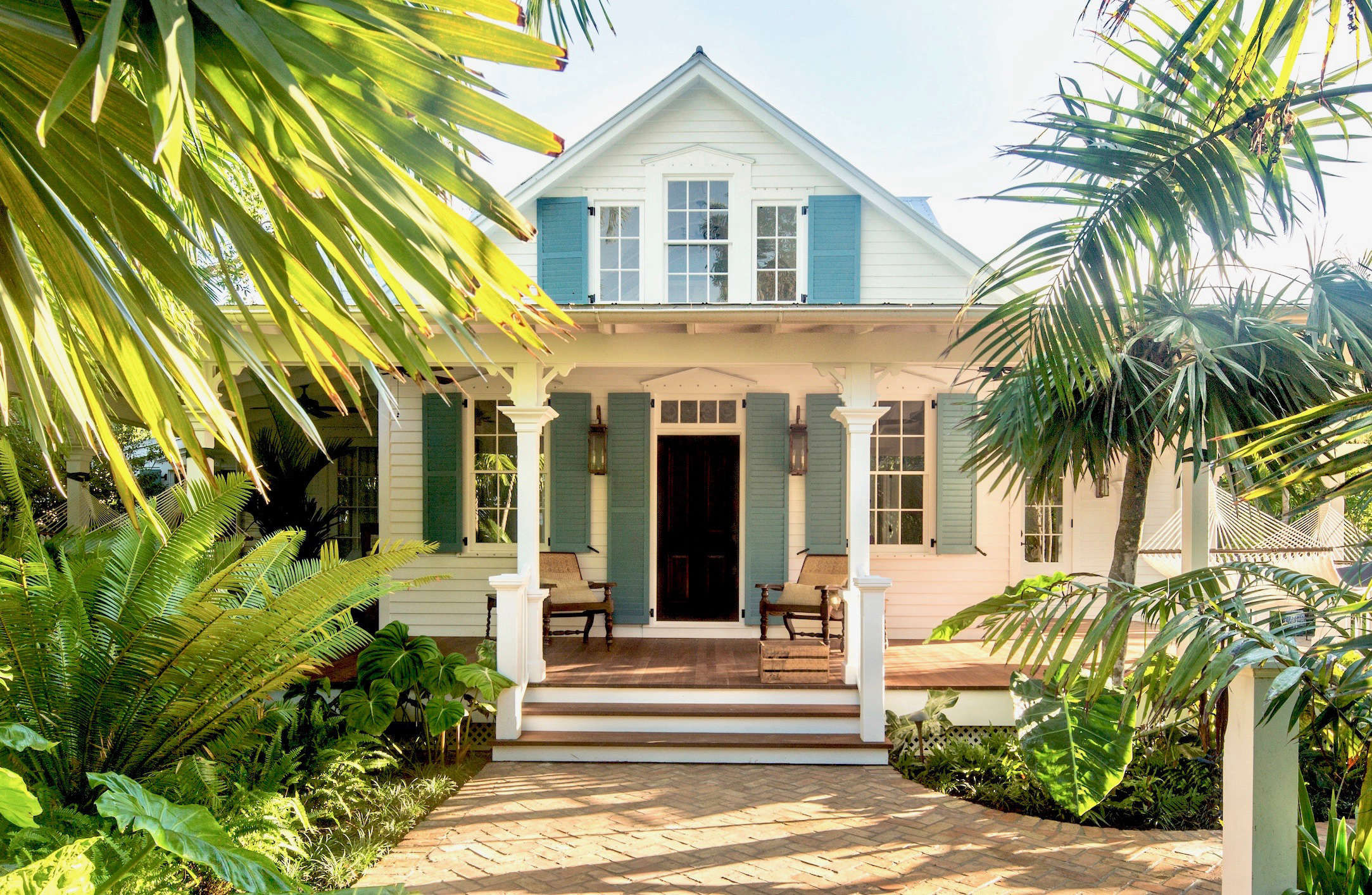 Key West's Secret Garden: A Modern Landscape for an Author's Victorian Cottage - Gardenista