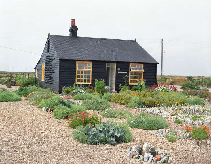 Garden Visit: Derek Jarman's Prospect Cottage at Dungeness - Gardenista