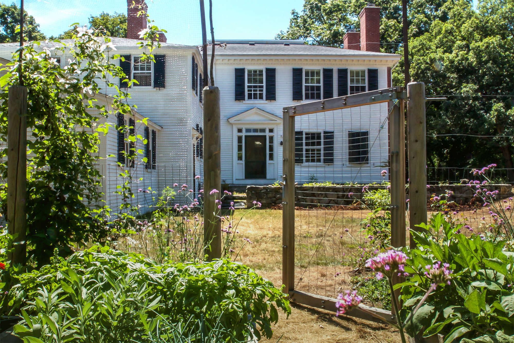 Family Matters: Restoring a Historic Landscape in Concord, MA - Gardenista