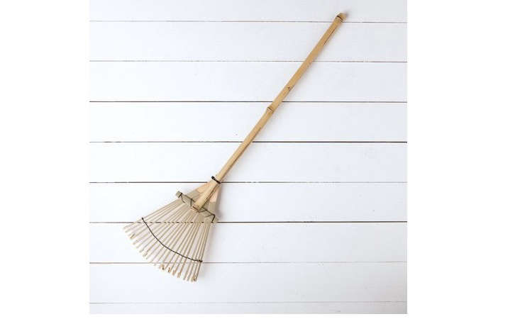 Object of Desire: Bamboo Gravel Rake - Gardenista