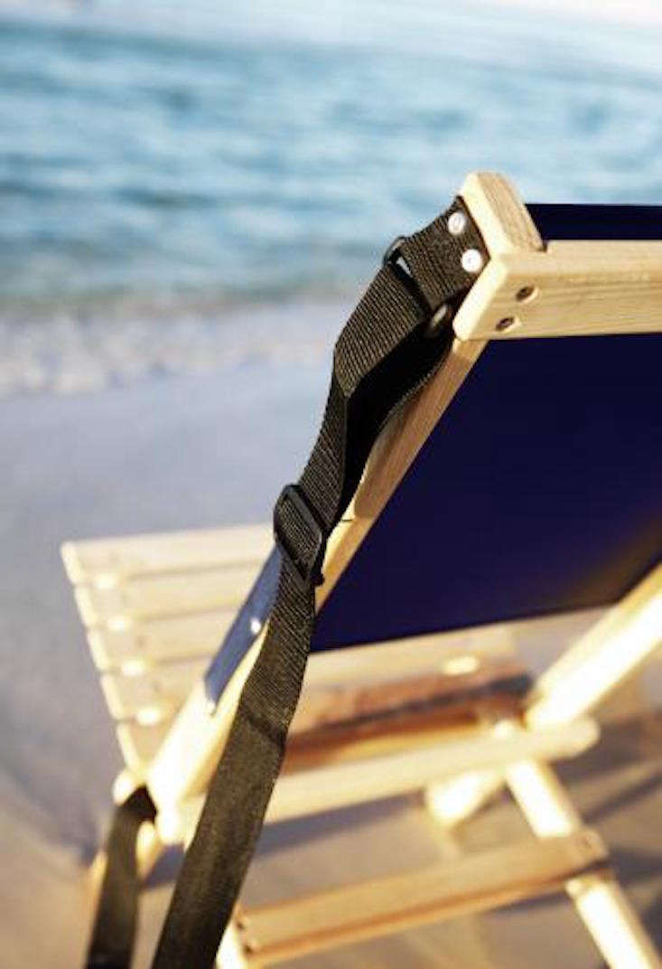 Object of Desire: Folding Canvas Beach Chair - Gardenista