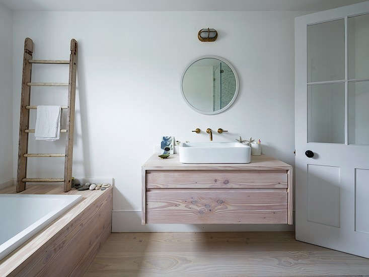 Trending on Remodelista: The Modern Bath - Gardenista