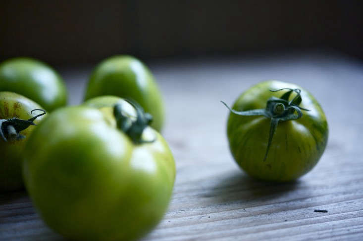 Garden-to-Table Recipe: Fried Green Tomatoes from a Cook's Garden - Gardenista