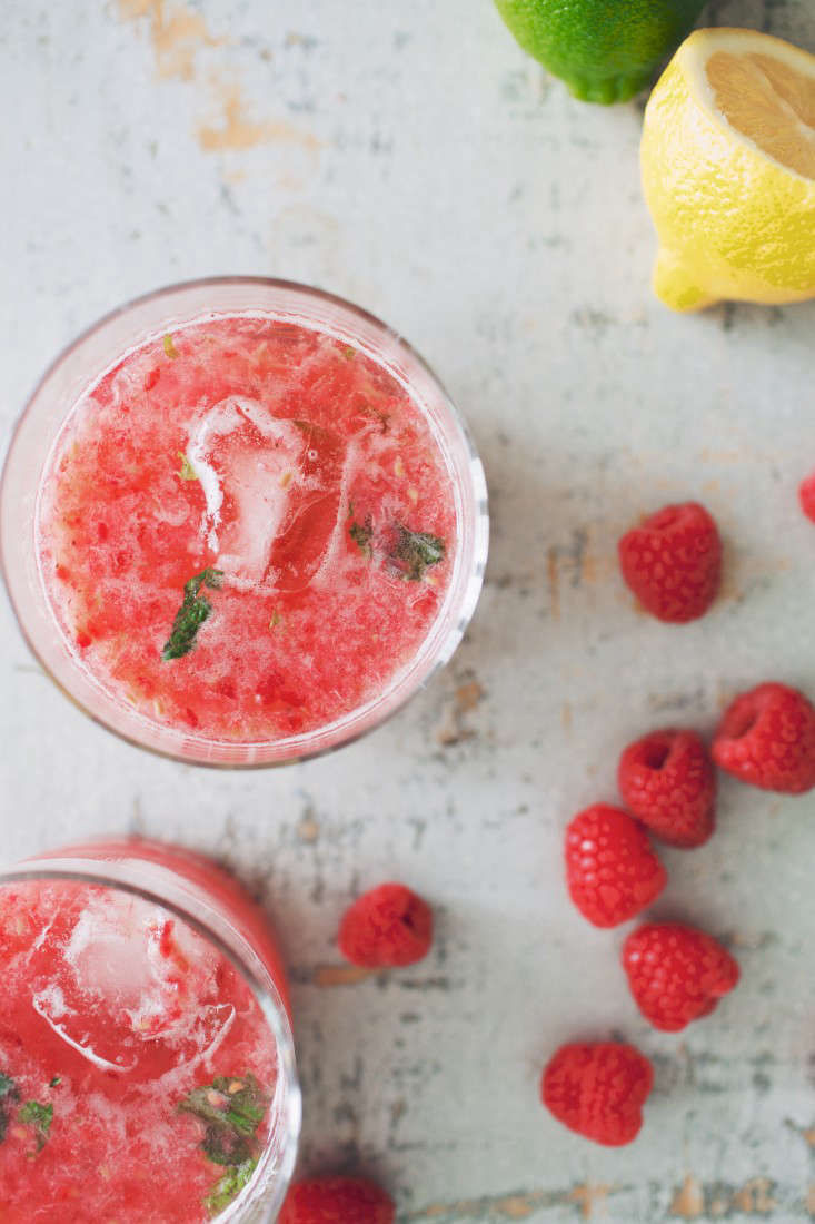 DIY: Raspberry Sparkler for the Fourth of July - Remodelista