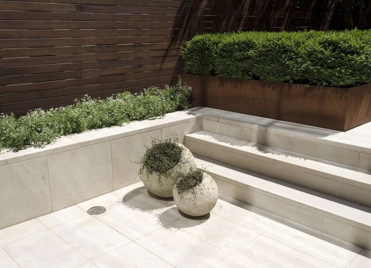 Hardscaping 101: Limestone Pavers - Gardenista