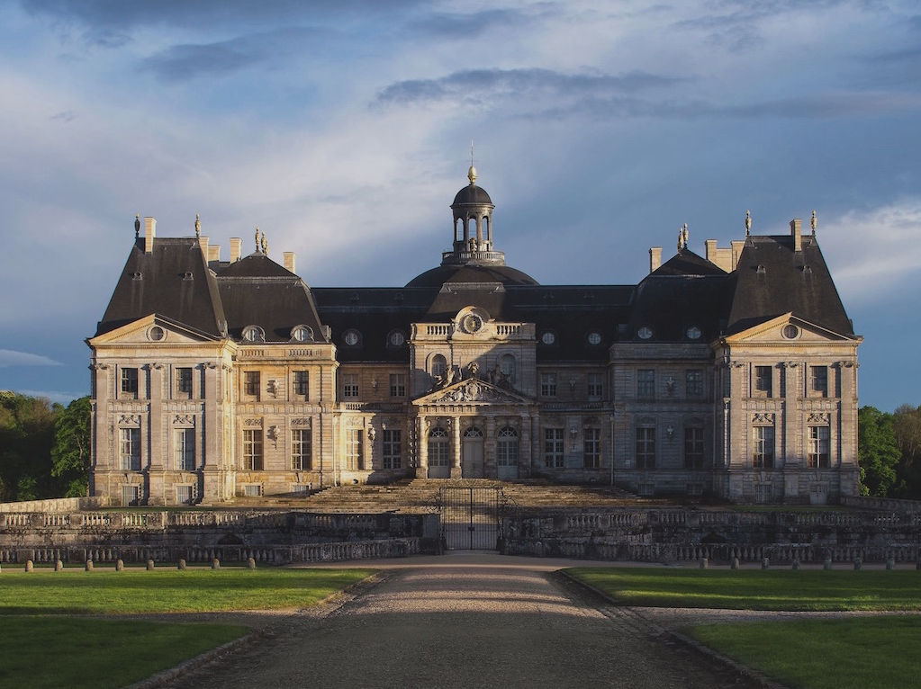 Required Reading: A Day at Chateau de Vaux-le-Vicomte - Gardenista