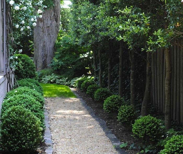 DesignSleuth:AnElegantGravelPath-Gardenista