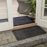 10 Easy Pieces: Modern Outdoor Doormats