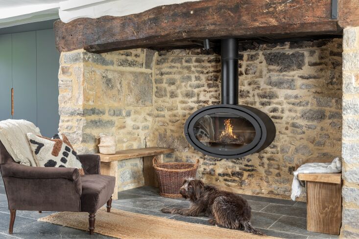 Photograph by Pete Helme, from Kitchen of the Week: Minimalist Cabinetry Meets Medieval Stonework in Somerset, England.